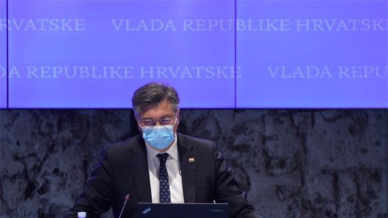 Pad broja novozaraženih koronavirusom ohrabruje, ali je i dalje visok. Moramo ustrajati u odgovornom ponašanju 